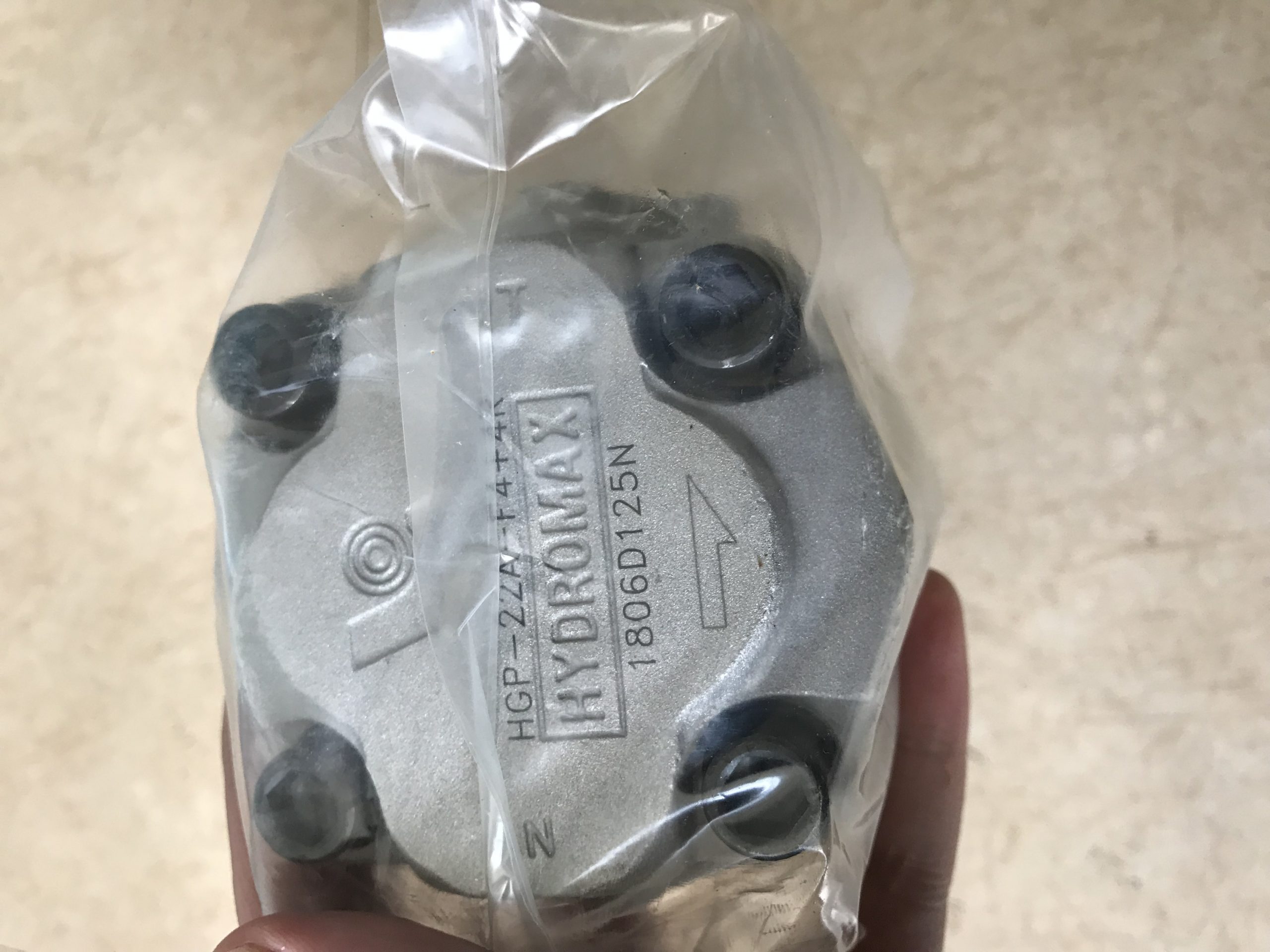 新鸿齿轮泵选择技巧:如何挑选适合你的设备配图