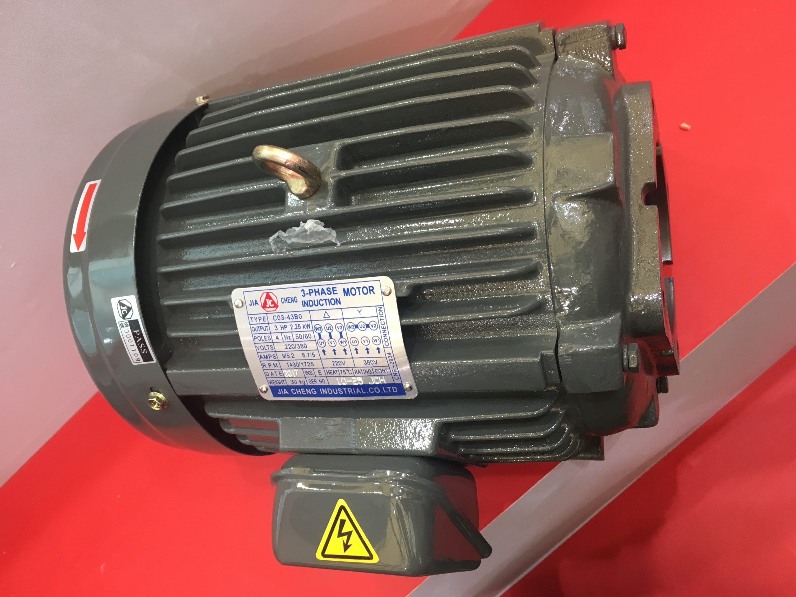久冈液压阀在液压系统中的作用:小型阀件影响整机运行的关键点配图