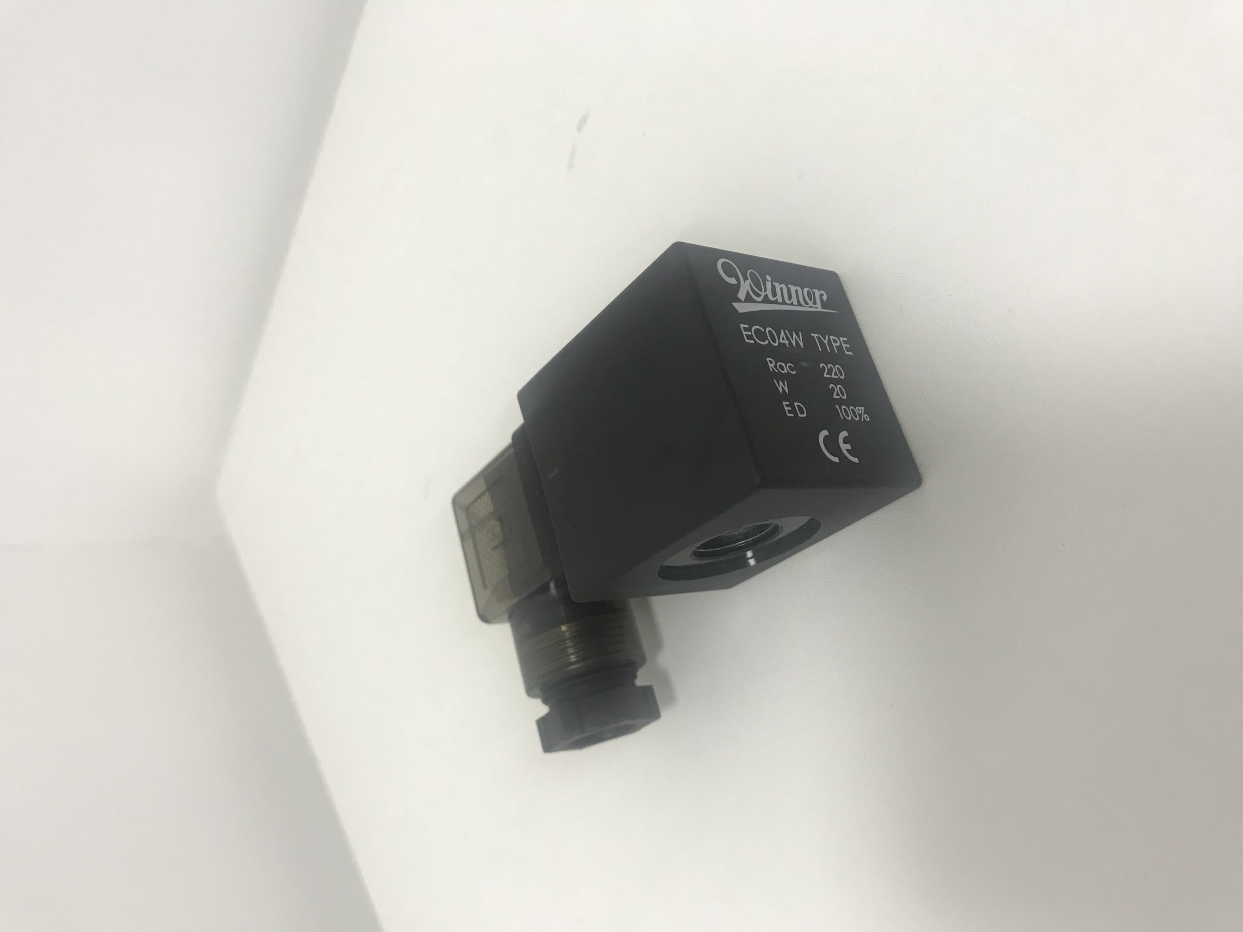 RL液压电磁阀在设备效率优化中的控制作用与应用要点配图