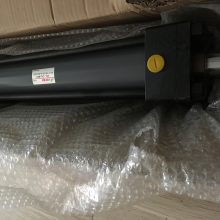 自卸车油缸