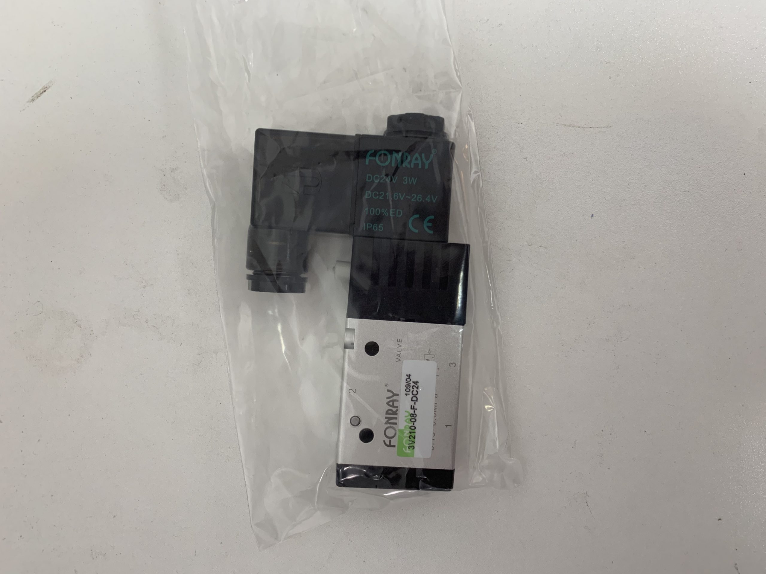 智能工厂建设中,SMC磁性开关承担哪些核心作用配图