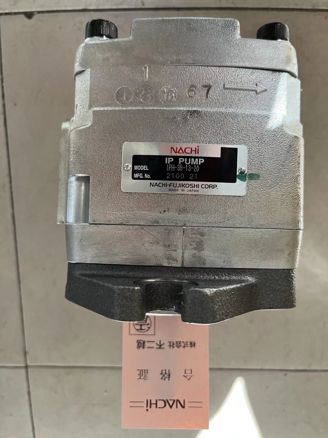 稳速气压缸和液压缸怎么选?驱动介质、控制特性与应用边界对比配图