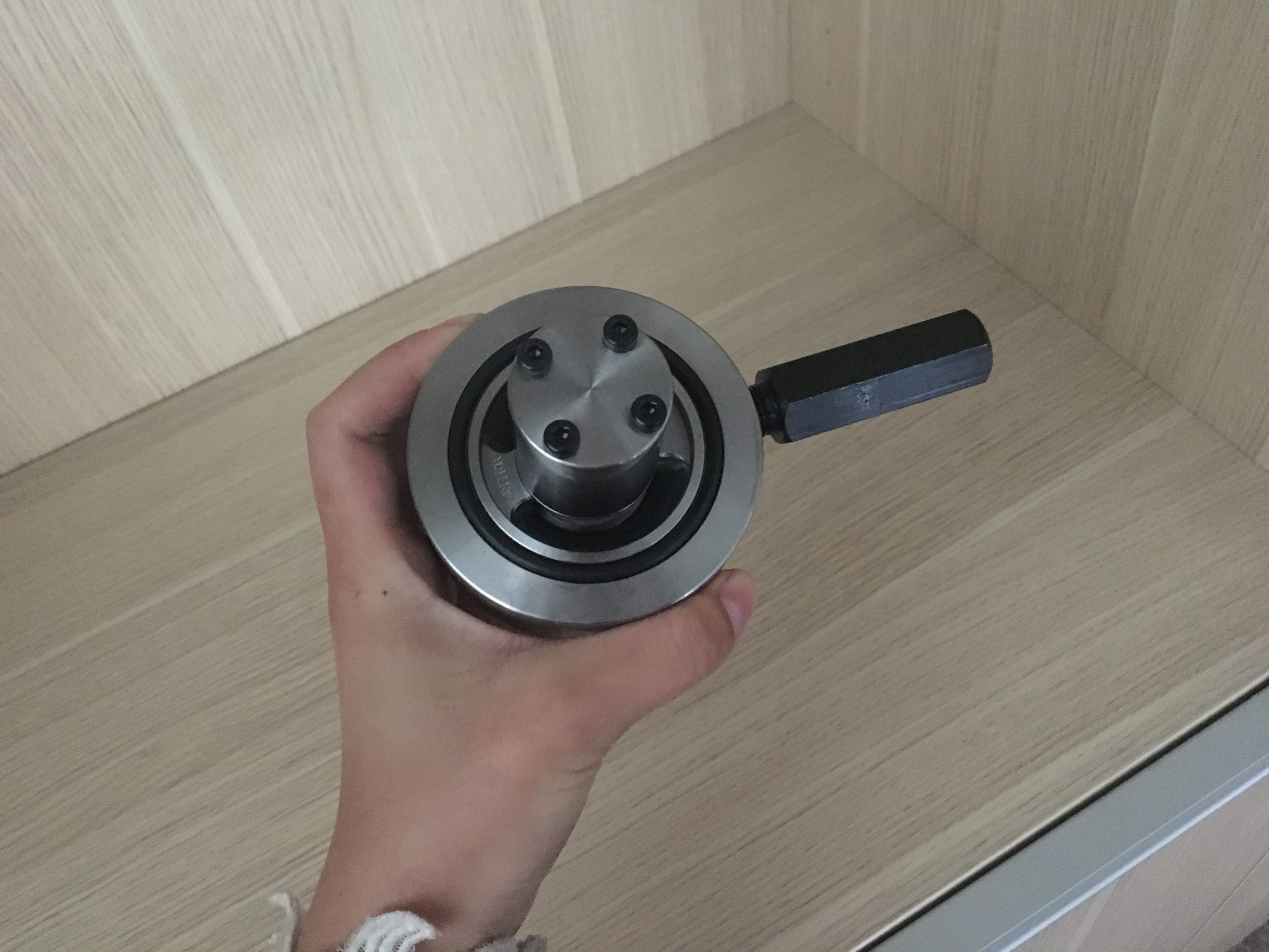 认识NAKAKITA三通电磁阀在工业控制中的端口功能与换向逻辑配图