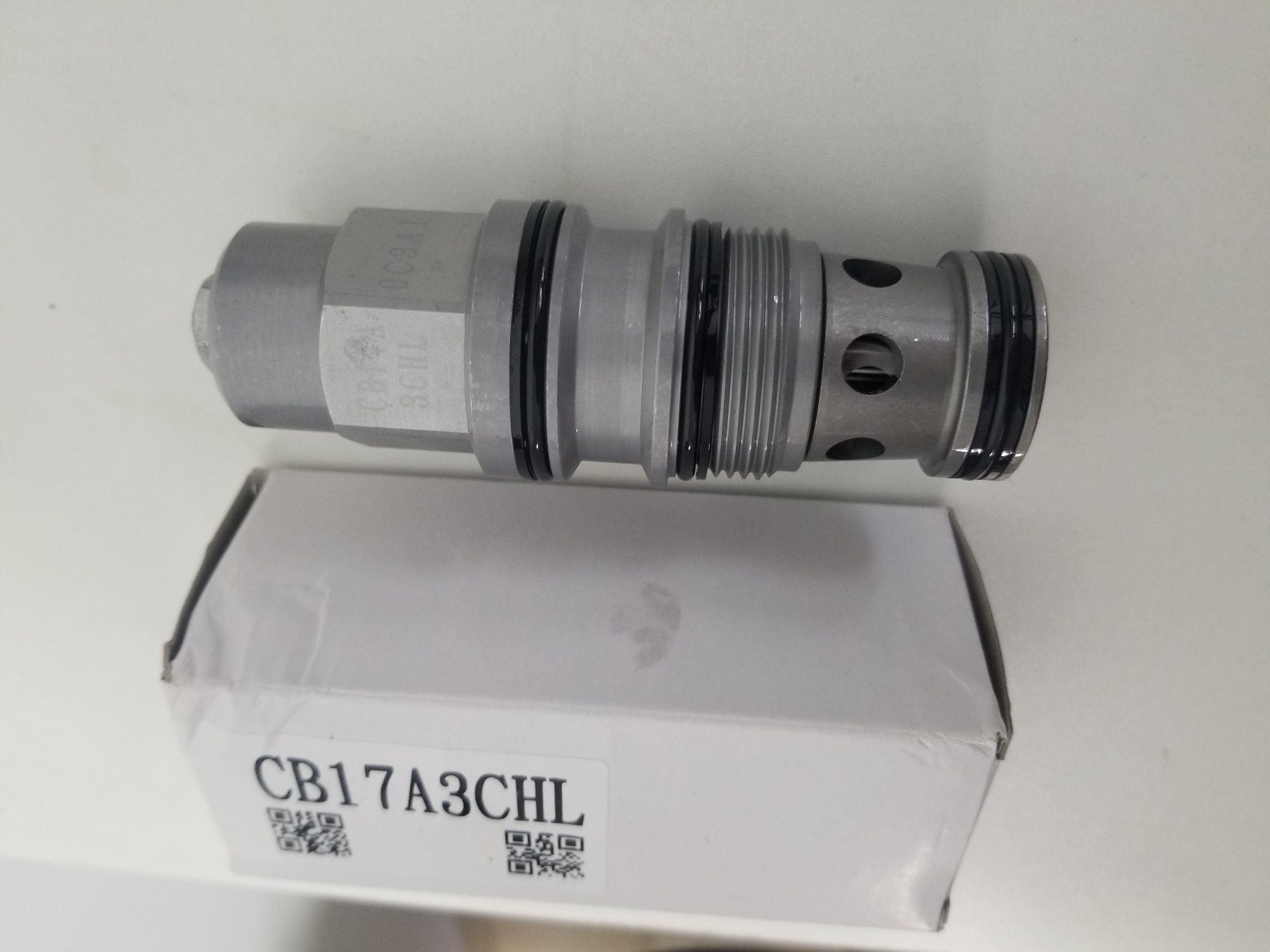 工业液压系统中的油研叶片泵,稳定供油与低噪运行的基础支撑配图
