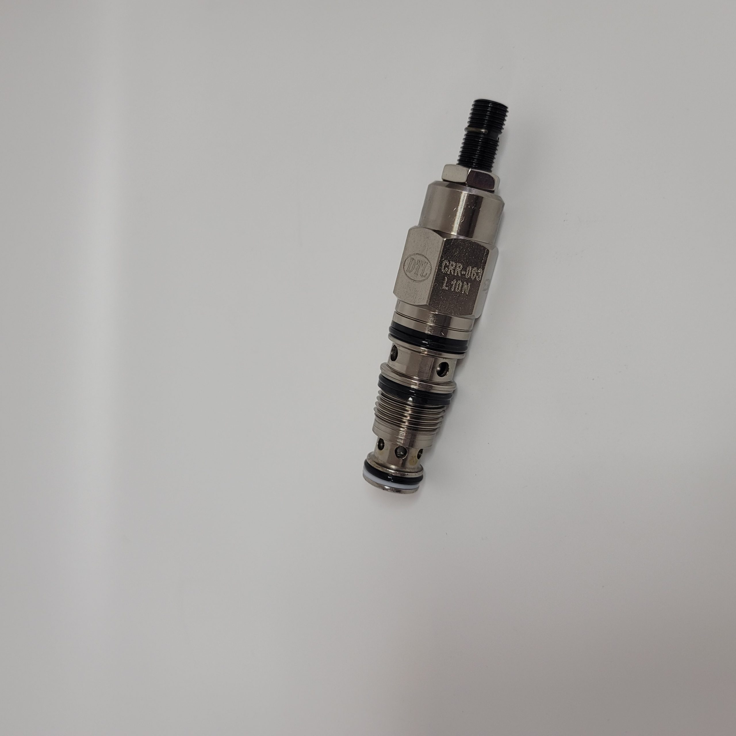 液压动力传递环节中的VICKERS柱塞泵：作用定位与应用要点配图