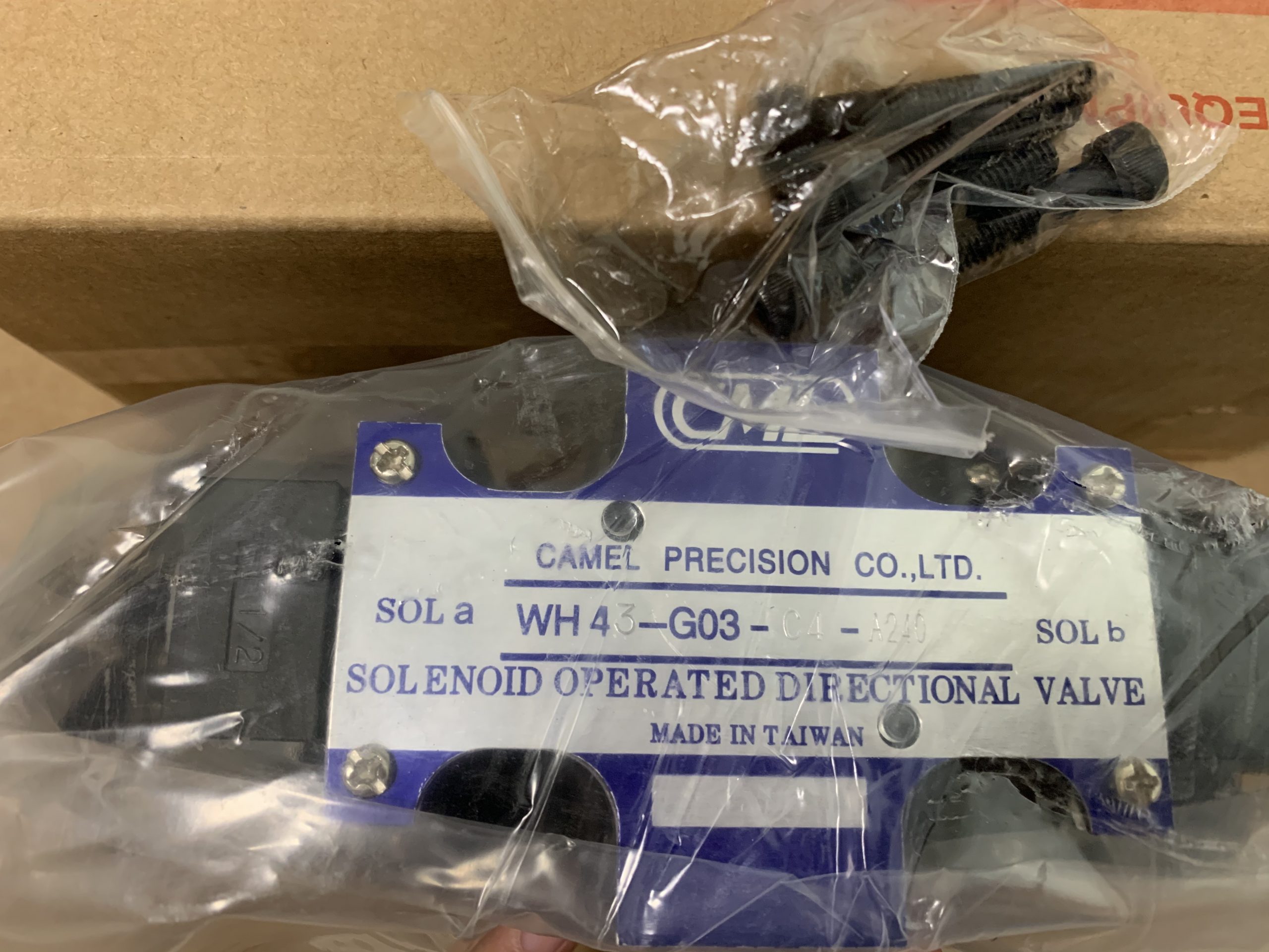 设备选型中,太阳铁工油缸型号大全如何用于资料查询与现场参数确认配图