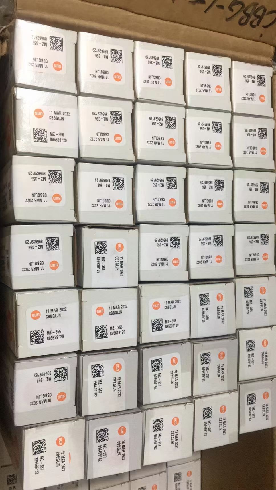 从活塞两侧进排气配合,看稳速双作用气缸如何实现往复动作配图