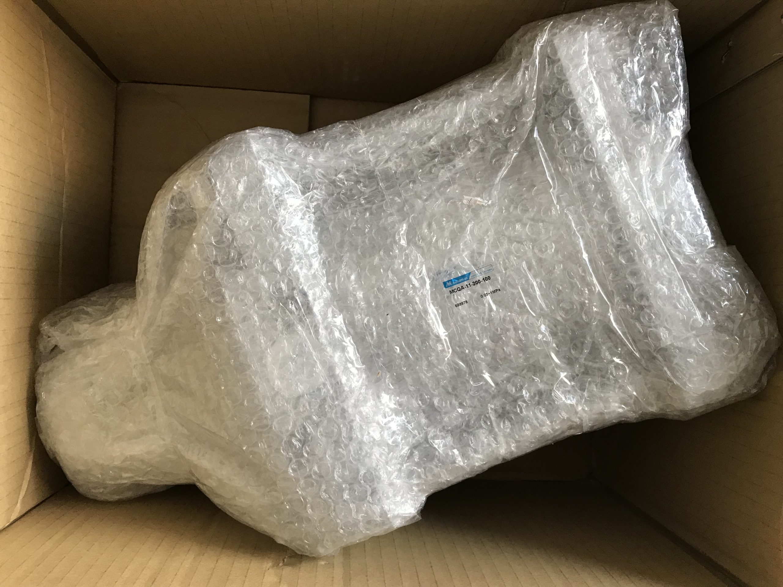 嘉刚液压缸油缸维修中，导向套是否更换可结合间隙、磨损与偏载判断配图