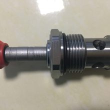 单作用气缸
