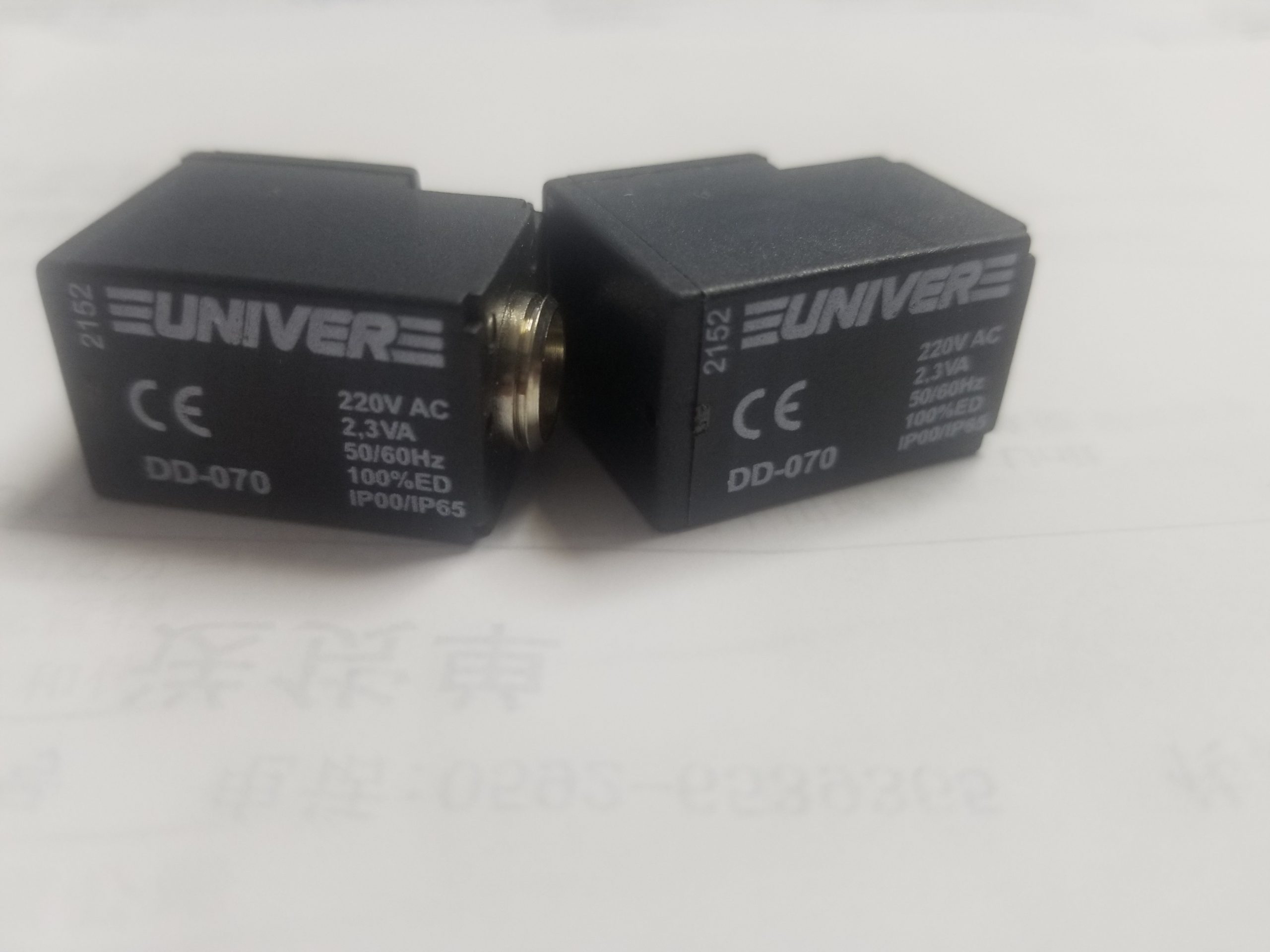 UNIVER工程机械液压油缸日常保养要点与寿命管理思路配图