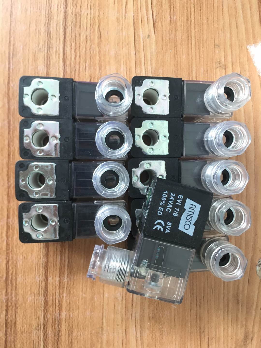 圣誉直动溢流阀与普通阀门：液压系统选型时的适用性对比配图