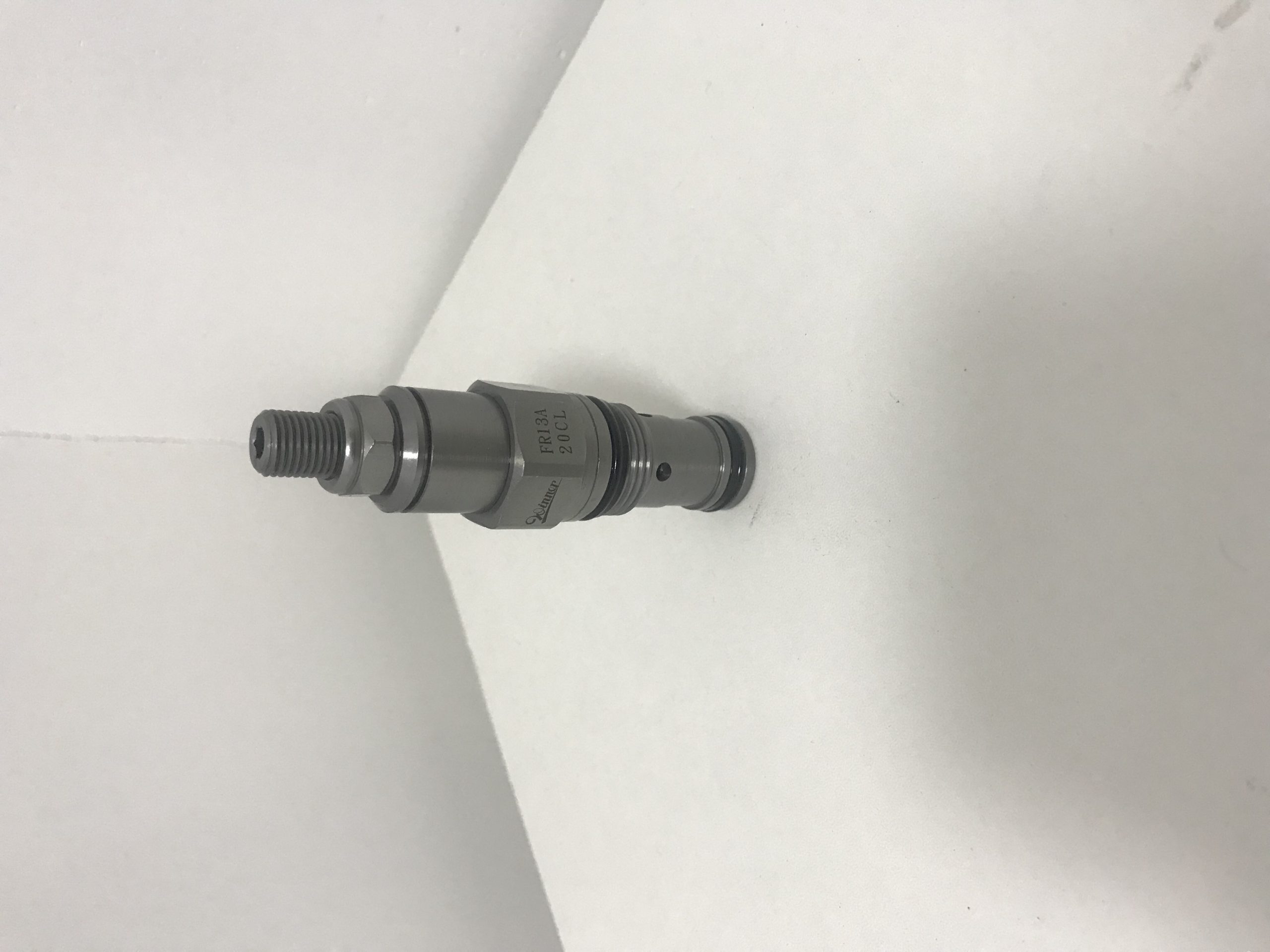 提升气动设备位置反馈效率，SMC磁性开关的选用与安全关注点配图