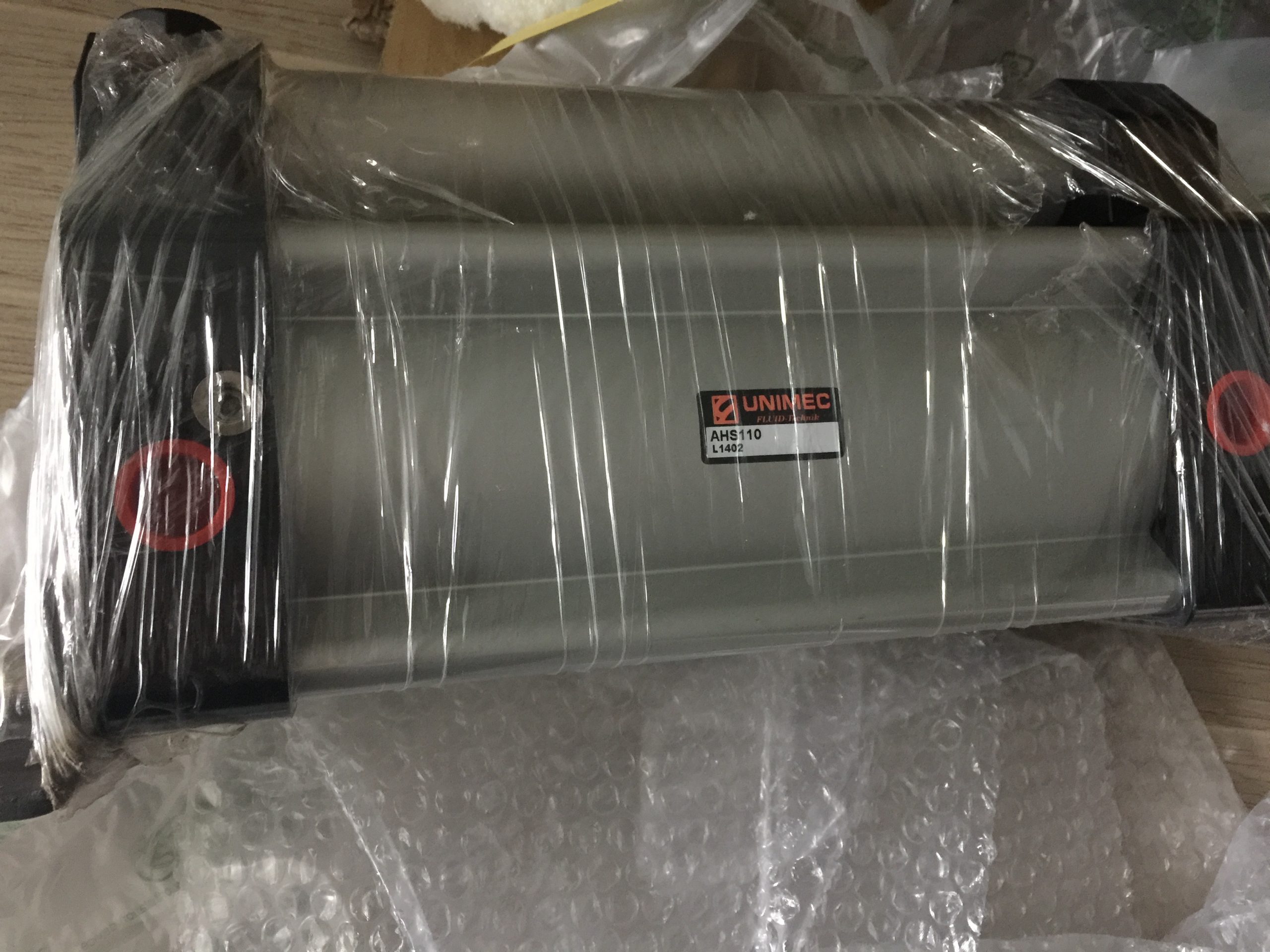 延长崛内油缸油封使用寿命,日常保养应关注哪些环节?配图