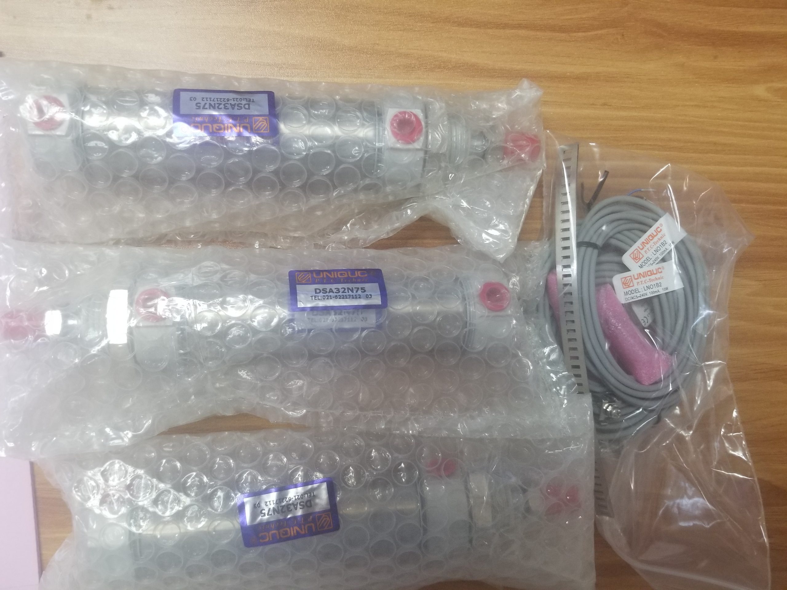 为设备匹配艾伯特双联齿轮油泵,流量、压力、旋向及接口尺寸需先确认配图