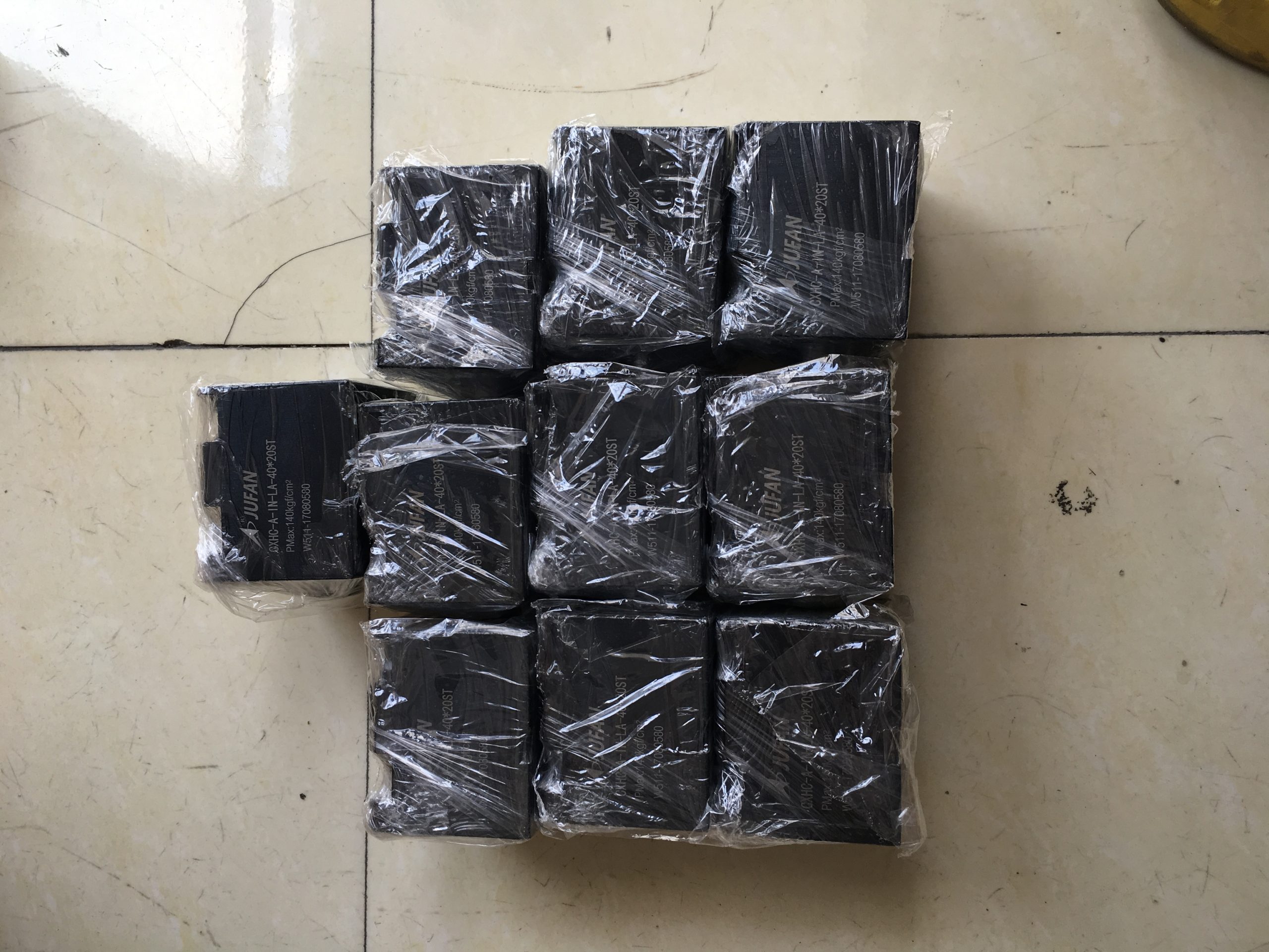 博士插装式单向阀安装要点:阀孔尺寸、密封件及油口方向的核对方法配图